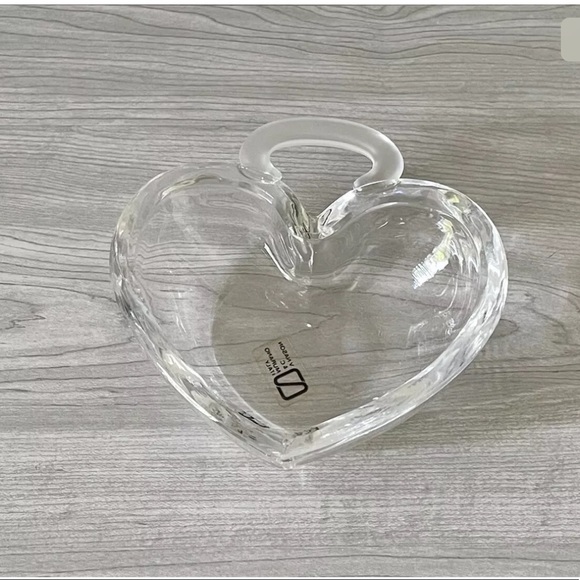 V Nason & Co. Murano Italy Crystal Heart Dish - Picture 4 of 6